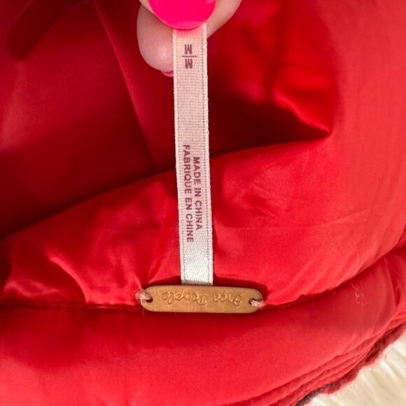 Free People knit puffer vest red maroon hooded - Picture 6 of 7